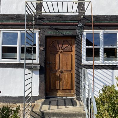 Bild vergr&ouml;&szlig;ern: Armenhaus  Im Wiesengrunde 18 - 2