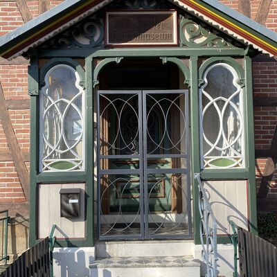 Bild vergr&ouml;&szlig;ern: Heimatmuseum Eingang