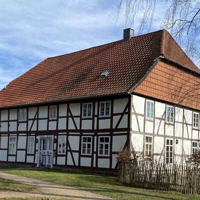 Bild vergr&ouml;&szlig;ern: K&uuml;sterhaus Kirchplatz 1 - 1