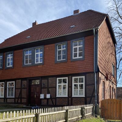 Bild vergr&ouml;&szlig;ern: Pfarrhaus Kirchplatz 3- 1 Kopie