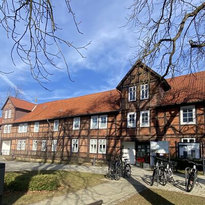 Bild vergr&ouml;&szlig;ern: Rathaus Am Thie - 3