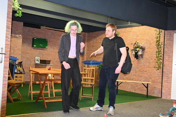 Dreimal Schwarzer Kater