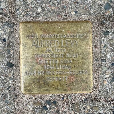 Bild vergr&ouml;&szlig;ern: Stolperstein Gronau Blanke Str.40