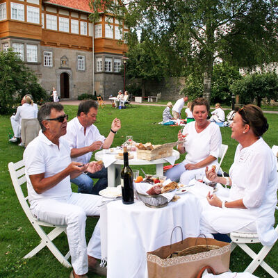 Interner Link: Zur Veranstaltung D&icirc;ner en blanc