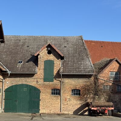 Bild vergr&ouml;&szlig;ern: Bauerhof