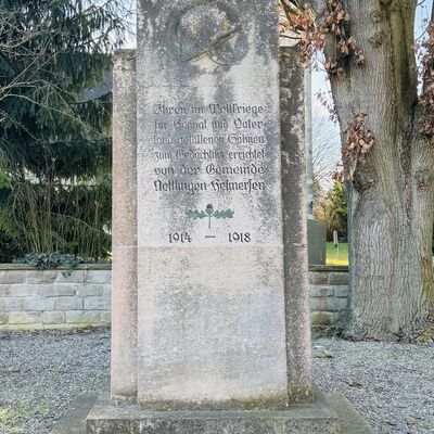 Bild vergr&ouml;&szlig;ern: Gefallenen_Denkmal_1914_1918