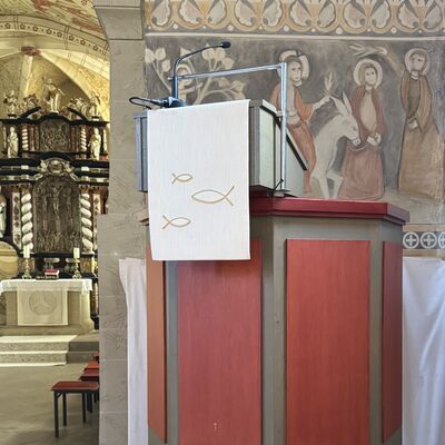 Bild vergr&ouml;&szlig;ern: Marienkirche_Kanzel