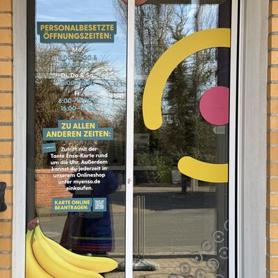 Bild vergr&ouml;&szlig;ern: Tante_Enso_Laden2