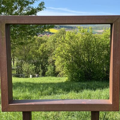 Bild vergr&ouml;&szlig;ern: Fensterrahmen "Sch&ouml;ne Aussichten" Meisterberg2