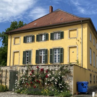 Bild vergr&ouml;&szlig;ern: Gut Heinde Herrenhaus Ostseite