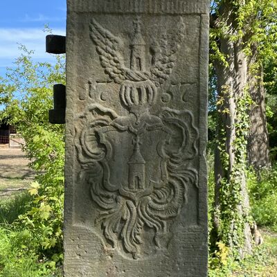 Bild vergr&ouml;&szlig;ern: Walshausen Park Torpfosten1
