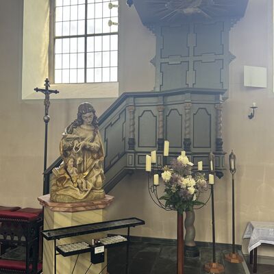 Bild vergr&ouml;&szlig;ern: Kath.Kirche_Kanzel