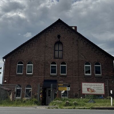 Bild vergr&ouml;&szlig;ern: L&uuml;hringshof